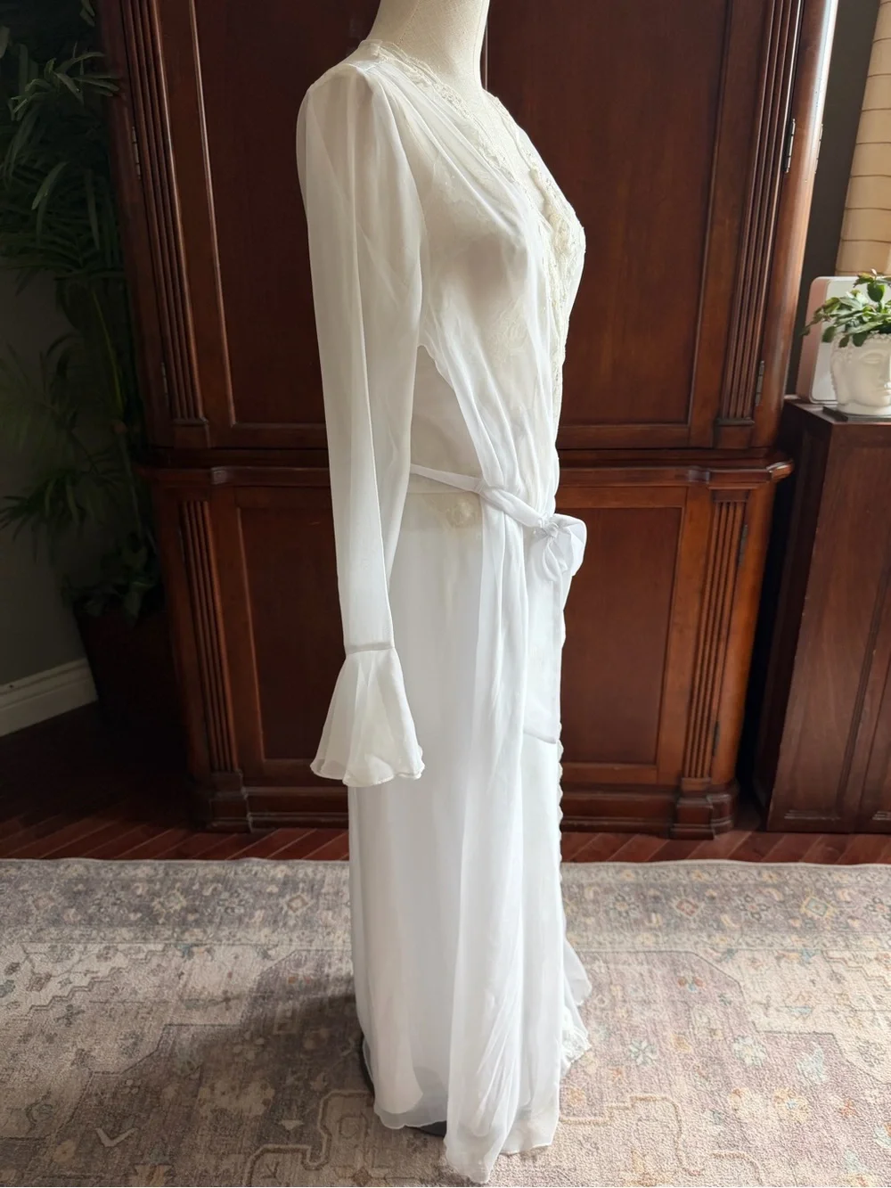 Frederick's of Hollywood Long Nightgown and Robe Bridal Set